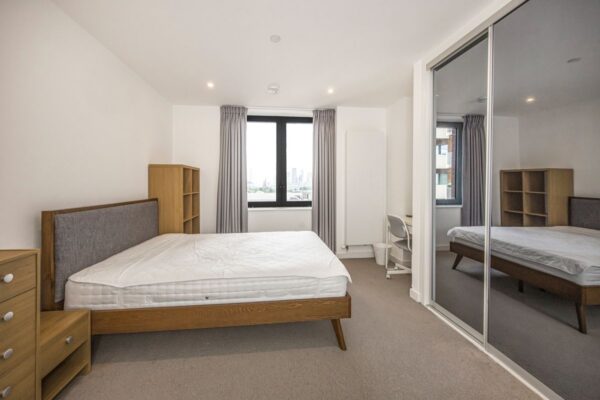 River Apartments, Bow, E3