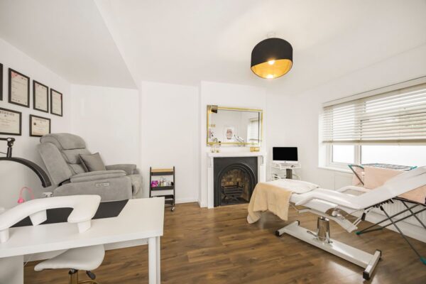 Prestwood Drive, Romford RM5