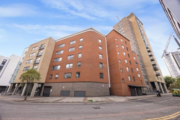Burford Wharf Apartments, Stratford, E15